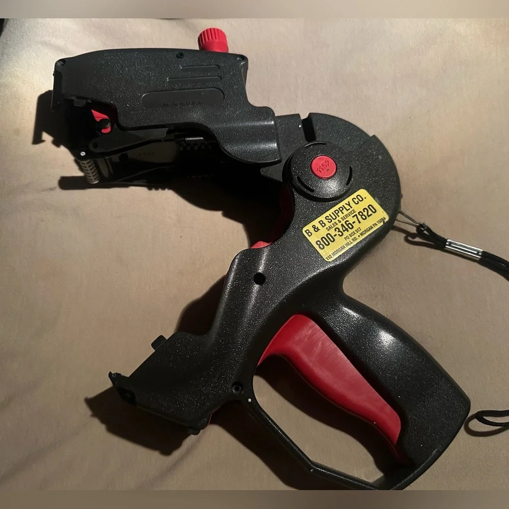 Monarch 1152 Premium Black and Red Label Maker